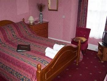 The Darnley Hotel 2*