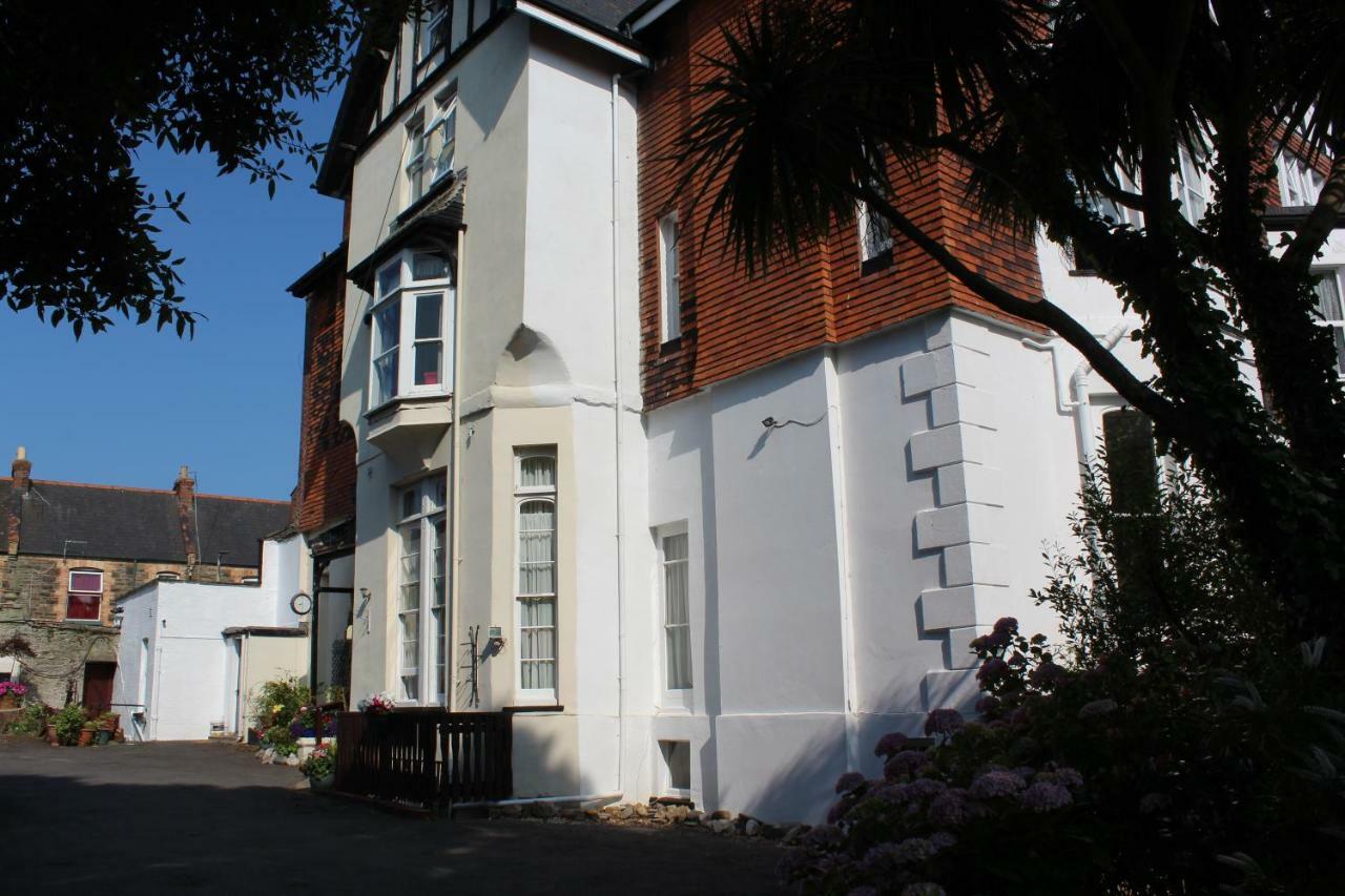 The Darnley 2* Ilfracombe